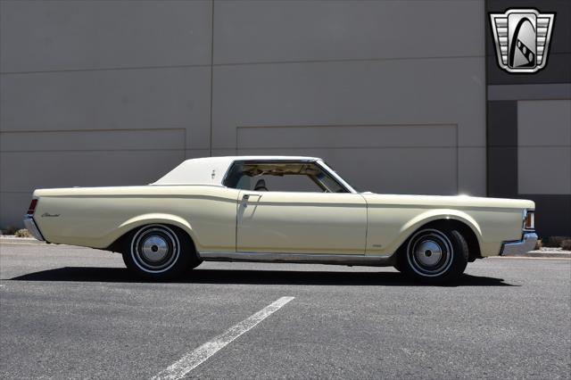 used 1970 Lincoln Continental car, priced at $16,500