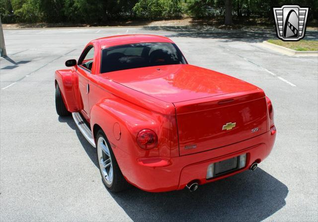 used 2004 Chevrolet SSR car, priced at $39,000
