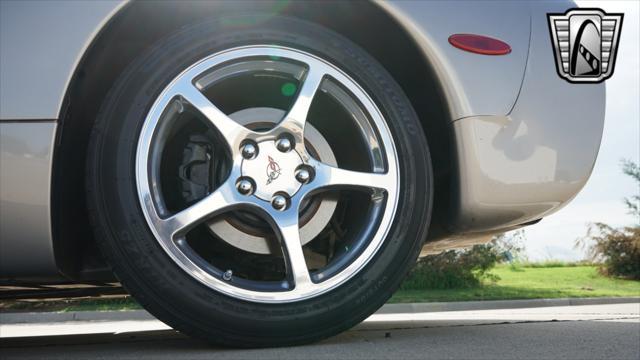 used 2001 Chevrolet Corvette car, priced at $19,000