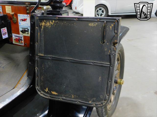 used 1914 Ford Model T car, priced at $25,000