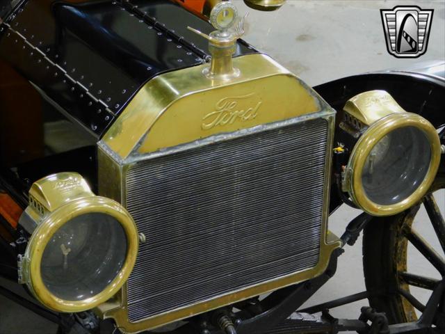 used 1914 Ford Model T car, priced at $25,000