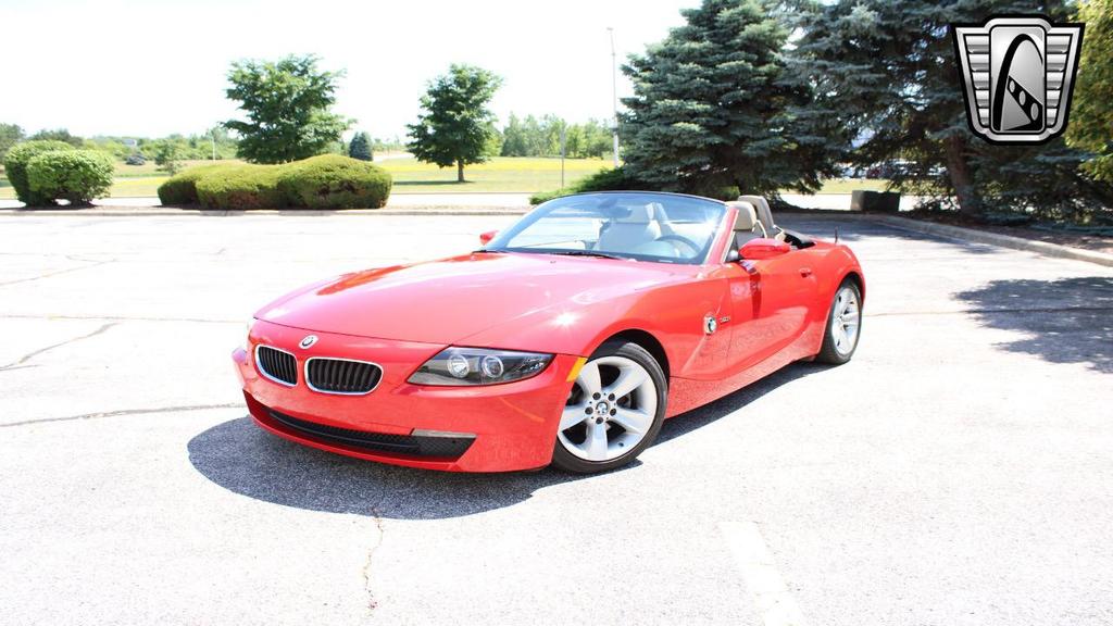 used 2007 BMW Z4 car, priced at $14,500