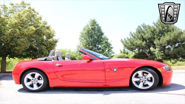 used 2007 BMW Z4 car, priced at $16,500