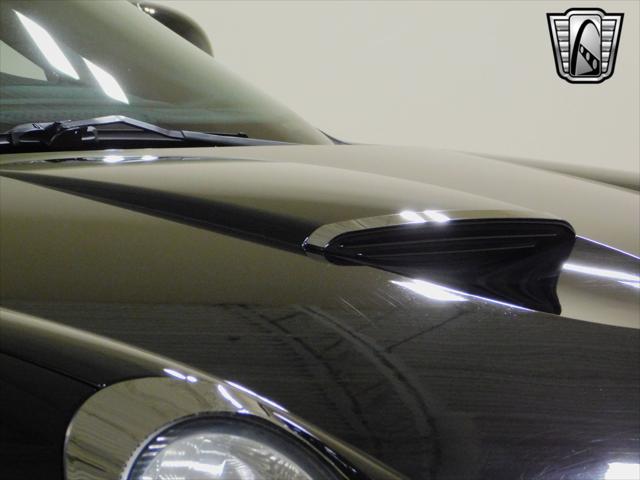 used 2005 Ford Thunderbird car, priced at $19,000