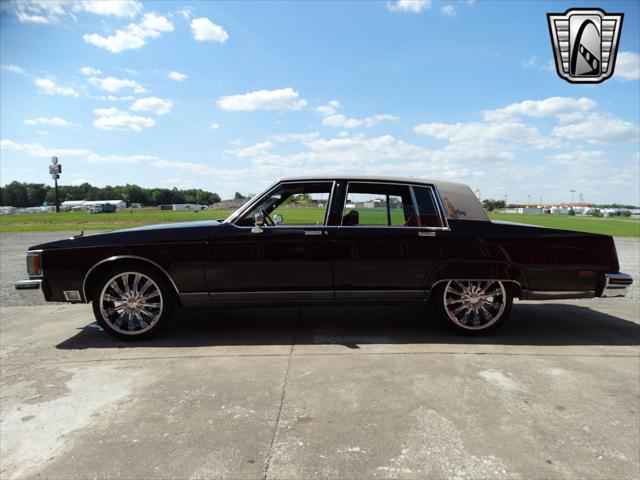 used 1980 Oldsmobile 98 car, priced at $14,000