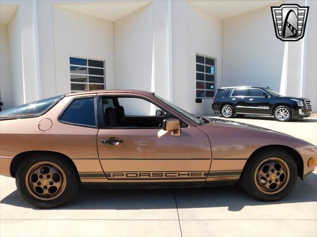 used 1988 Porsche 924 car, priced at $15,500