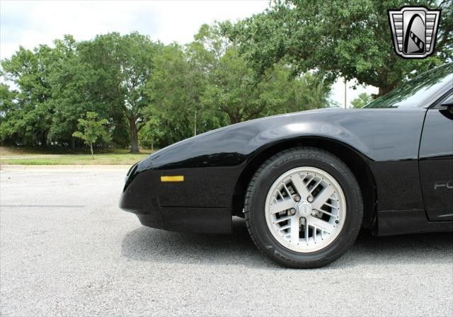 used 1992 Pontiac Firebird car, priced at $22,000
