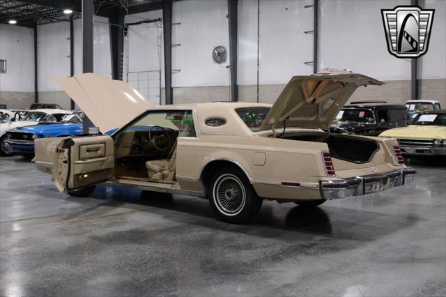 used 1978 Lincoln Continental car, priced at $17,000