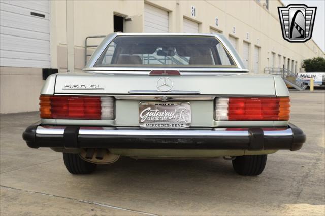 used 1988 Mercedes-Benz 560SL car, priced at $19,500