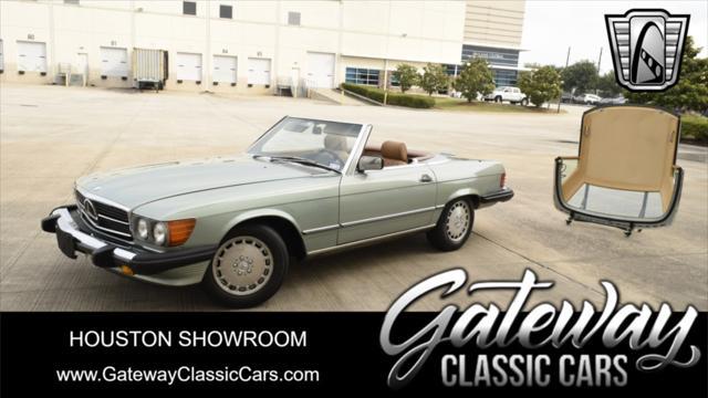 used 1988 Mercedes-Benz 560SL car, priced at $19,500