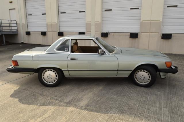 used 1988 Mercedes-Benz 560SL car, priced at $19,500