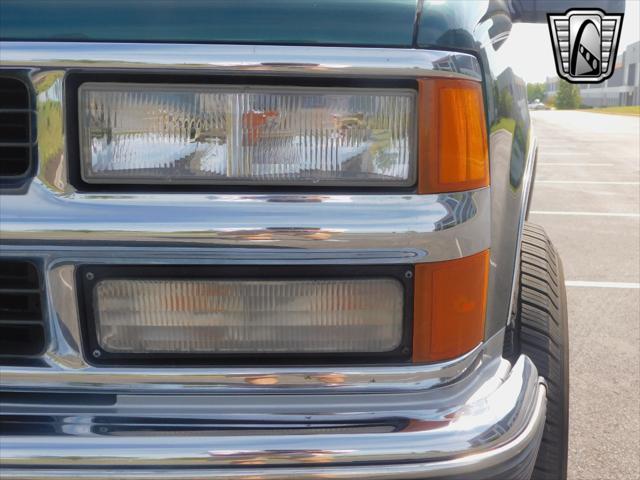 used 1996 Chevrolet Tahoe car, priced at $19,000