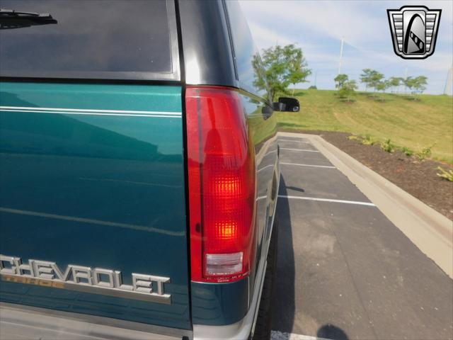 used 1996 Chevrolet Tahoe car, priced at $19,000