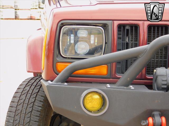 used 2000 Jeep Cherokee car, priced at $15,500