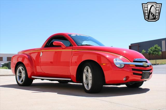 used 2004 Chevrolet SSR car, priced at $28,000