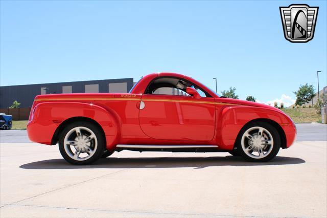 used 2004 Chevrolet SSR car, priced at $28,000