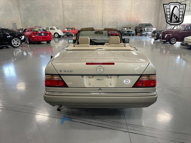 used 1994 Mercedes-Benz E-Class car, priced at $17,000