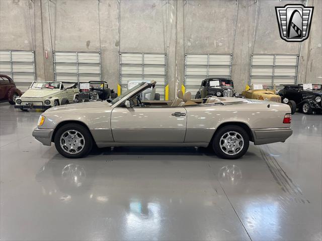 used 1994 Mercedes-Benz E-Class car, priced at $17,000