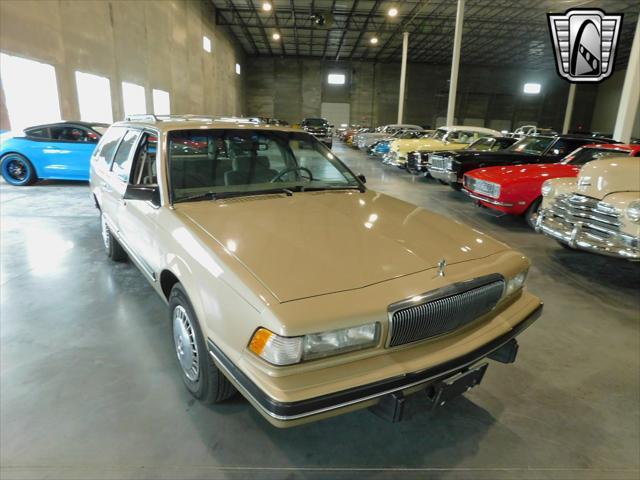 used 1995 Buick Century car, priced at $8,500