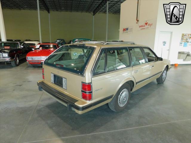 used 1995 Buick Century car, priced at $8,500