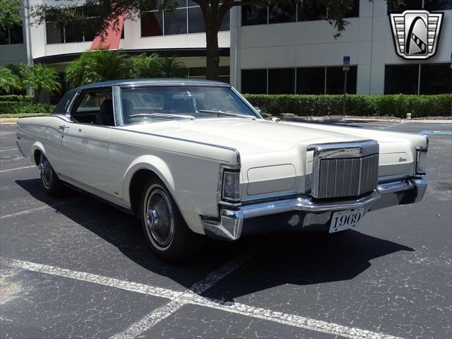 used 1969 Lincoln Mark III car, priced at $19,000