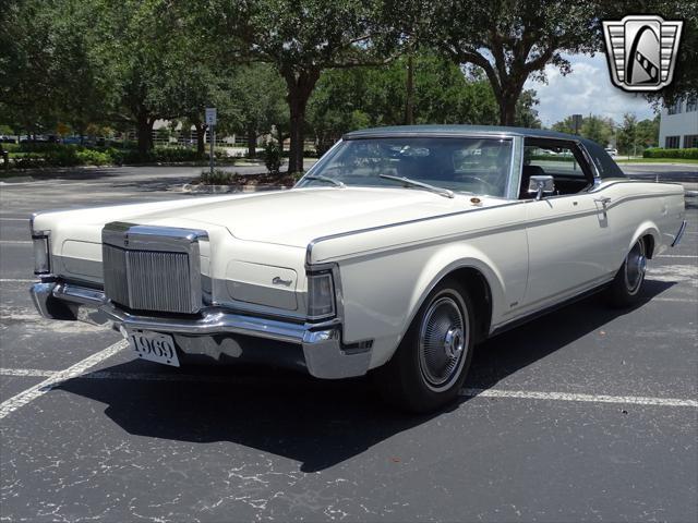 used 1969 Lincoln Mark III car, priced at $19,000