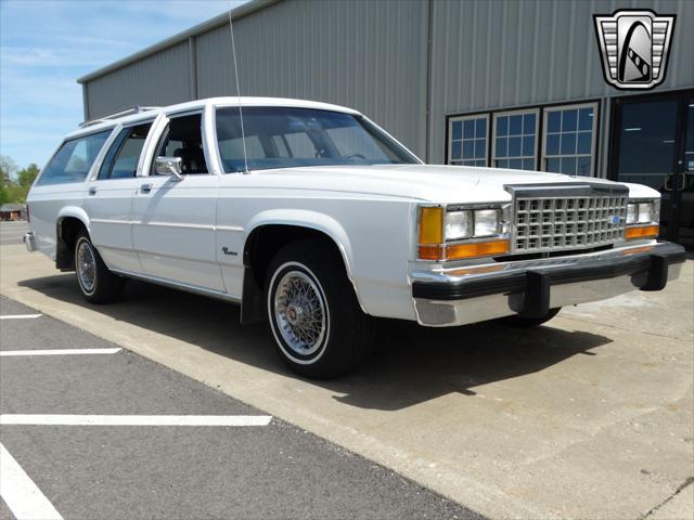 used 1985 Ford Crown Victoria car, priced at $19,000