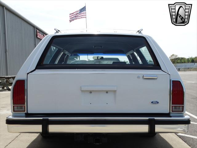 used 1985 Ford Crown Victoria car, priced at $19,000