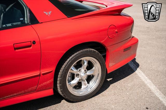 used 2000 Pontiac Firebird car, priced at $40,000