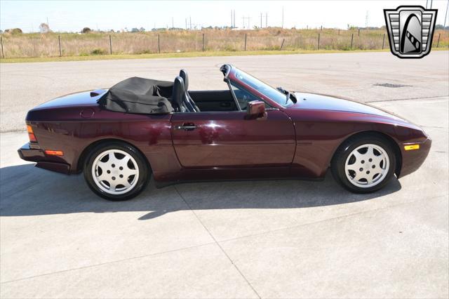 used 1990 Porsche 944 car, priced at $31,000