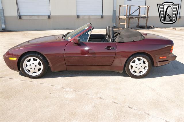 used 1990 Porsche 944 car, priced at $31,000