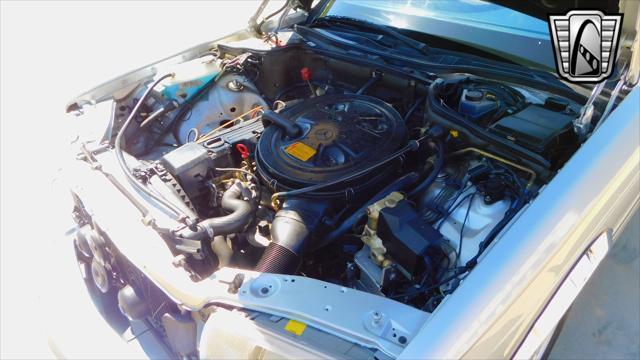 used 1990 Mercedes-Benz 300SE car, priced at $24,000