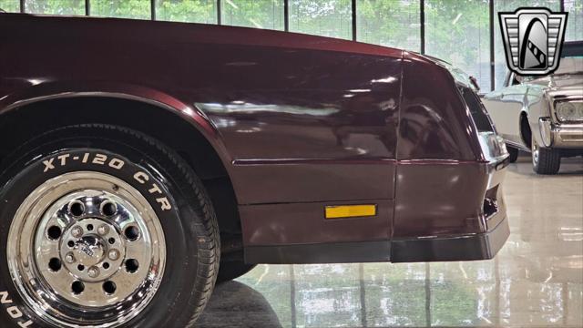 used 1986 Chevrolet Monte Carlo car, priced at $19,000