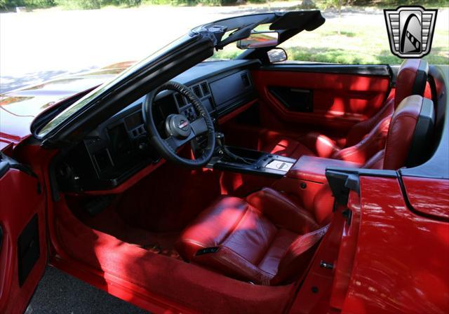 used 1988 Chevrolet Corvette car, priced at $10,000