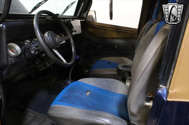 used 1995 Jeep Wrangler car, priced at $31,000