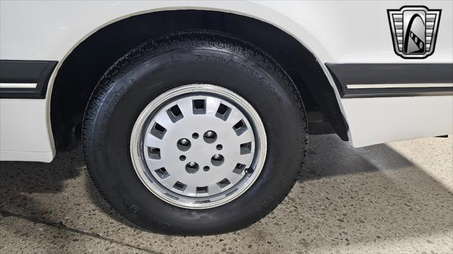 used 1988 Ford Thunderbird car, priced at $17,500