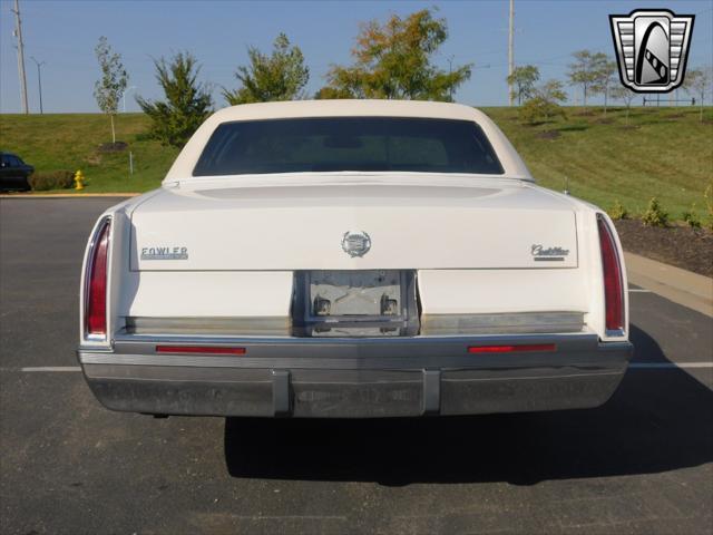 used 1995 Cadillac Fleetwood car, priced at $29,000