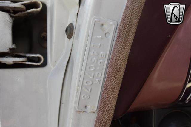 used 1962 Buick Special car, priced at $11,000
