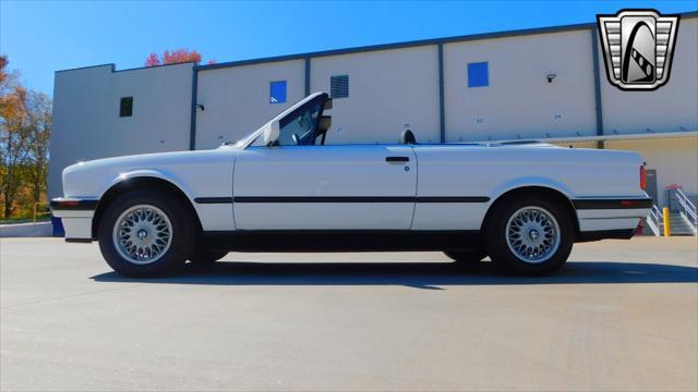 used 1993 BMW 325 car, priced at $26,000