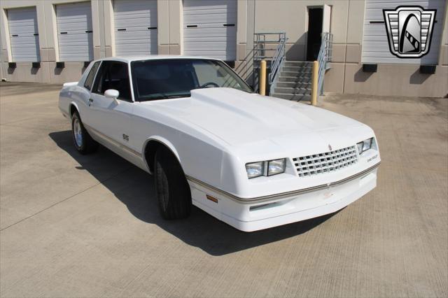 used 1985 Chevrolet Monte Carlo car, priced at $19,500