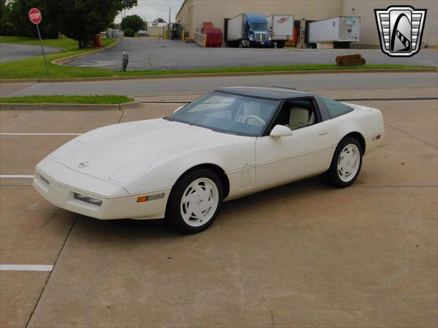 used 1988 Chevrolet Corvette car, priced at $28,000