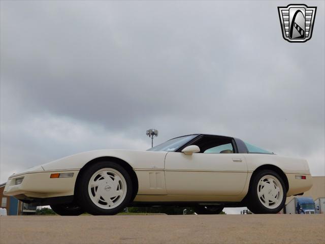 used 1988 Chevrolet Corvette car, priced at $28,000