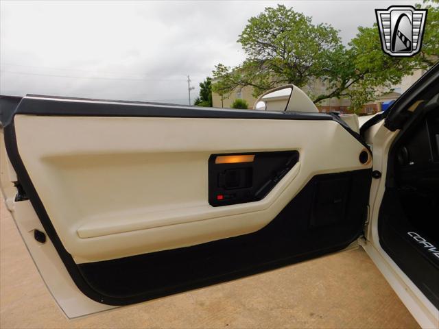 used 1988 Chevrolet Corvette car, priced at $28,000