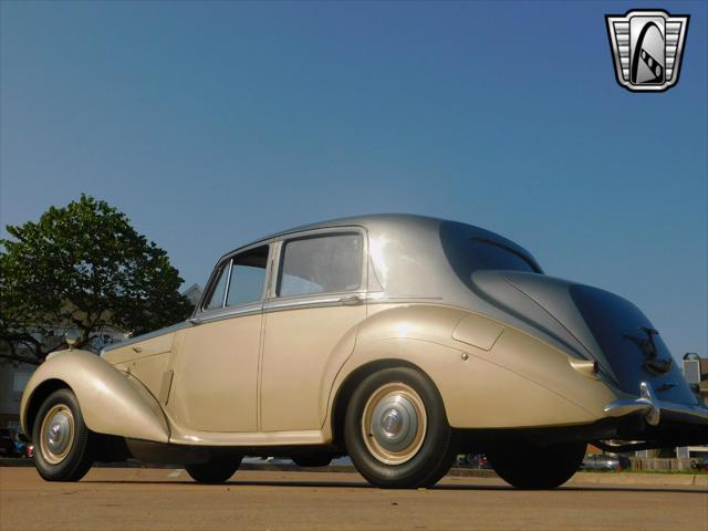 used 1954 Bentley R-Type car, priced at $65,000