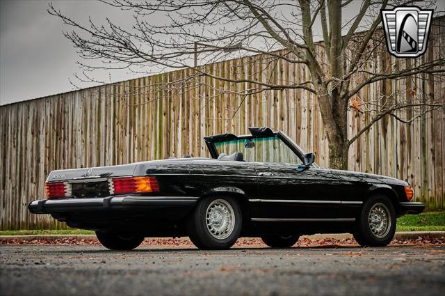 used 1977 Mercedes-Benz 450SL car, priced at $24,000