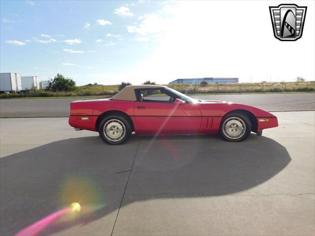 used 1986 Chevrolet Corvette car, priced at $11,000