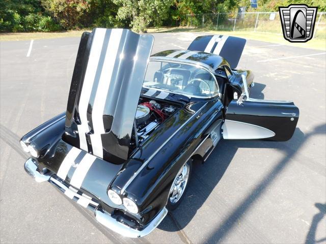 used 1961 Chevrolet Corvette car, priced at $129,000