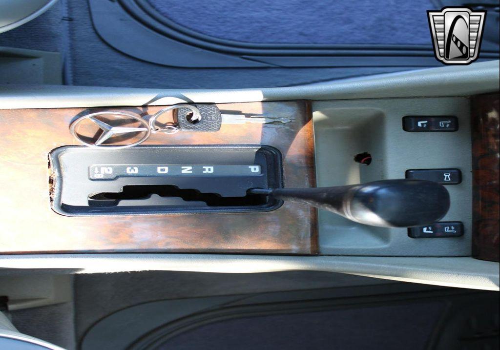 used 1988 Mercedes-Benz S-Class car, priced at $16,500