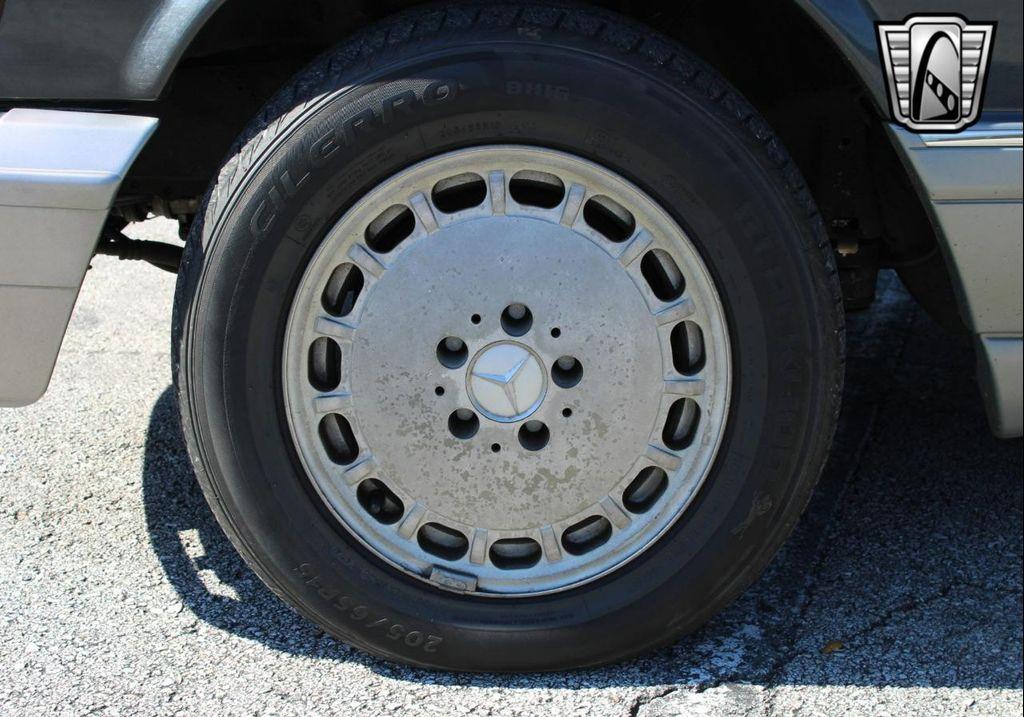 used 1988 Mercedes-Benz S-Class car, priced at $16,500