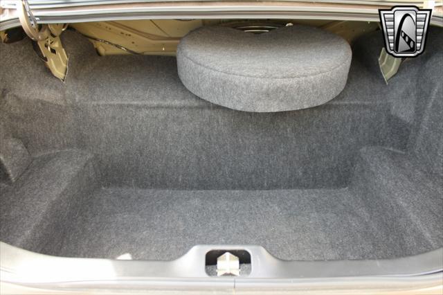 used 2004 Mercury Grand Marquis car, priced at $13,500
